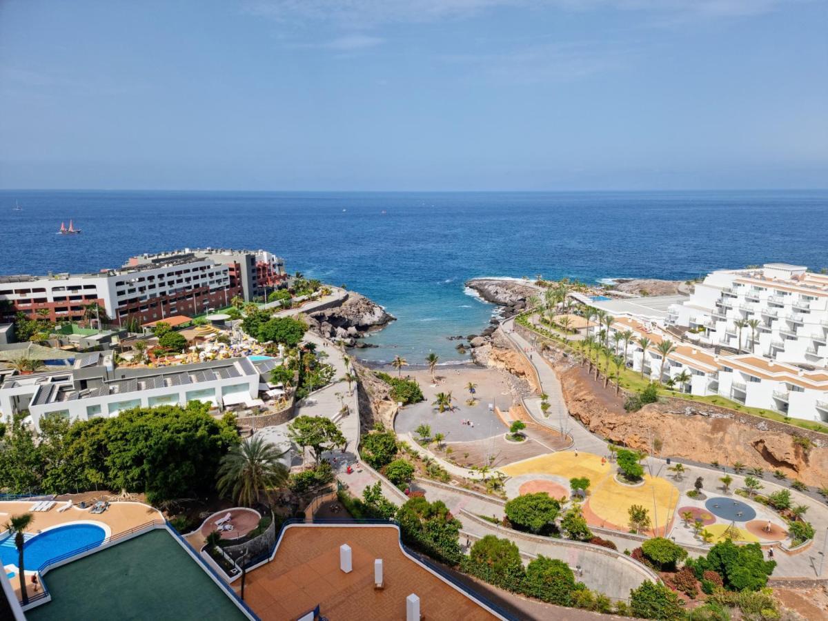 Stunning Studio With A Sea View And Pool, Paraiso Del Sur 1309 Адехе Екстериор снимка